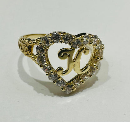 10K GOLD INITIAL LETTER "H" RING WITH A HEART -WEIGHT: 2.2gm