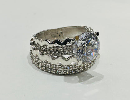 10K WHITE GOLD RING'S WITH CZ STONES -WEIGHT: 5.0gm