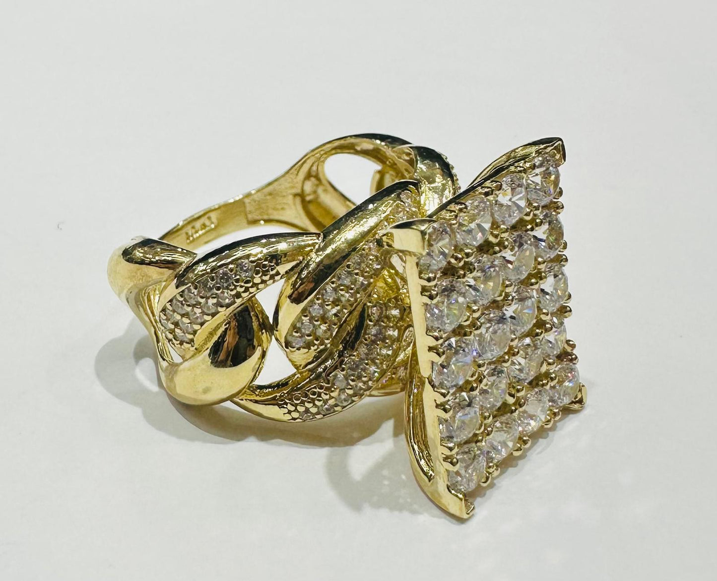 10K GOLD CHINO LINK RING WITH CZ STONES -WEIGHT: 7.8gm