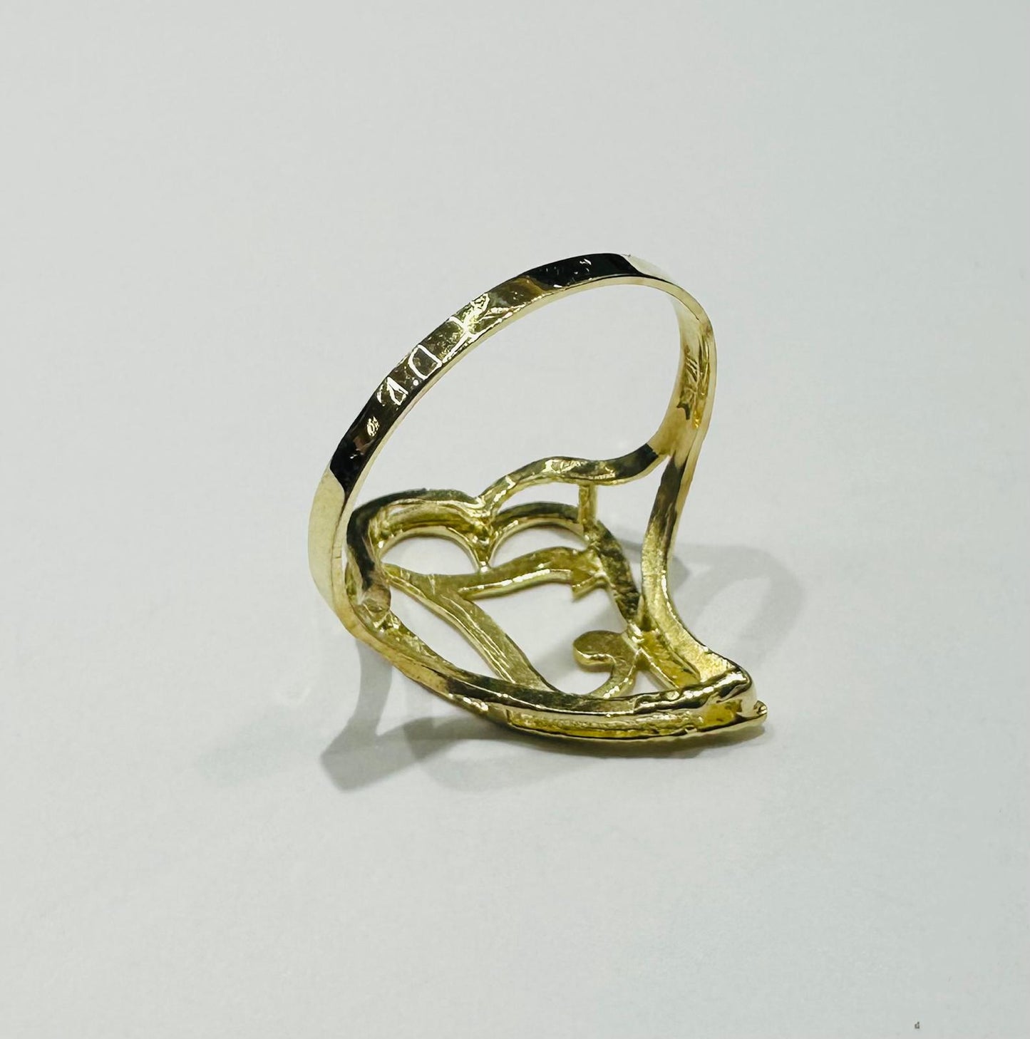 10K GOLD INITIAL LETTER "I" RING -WEIGHT: 1.6gm