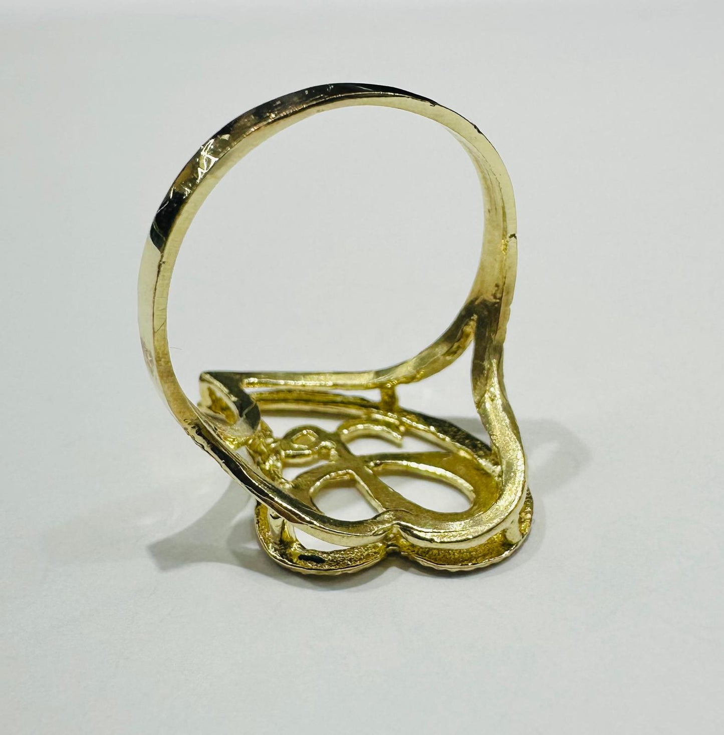10K GOLD INITIAL LETTER "L" RING -WEIGHT: 2.1gm