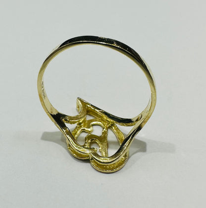 10K GOLD INITIAL LETTER "Y" RING -WEIGHT: 1.4gm