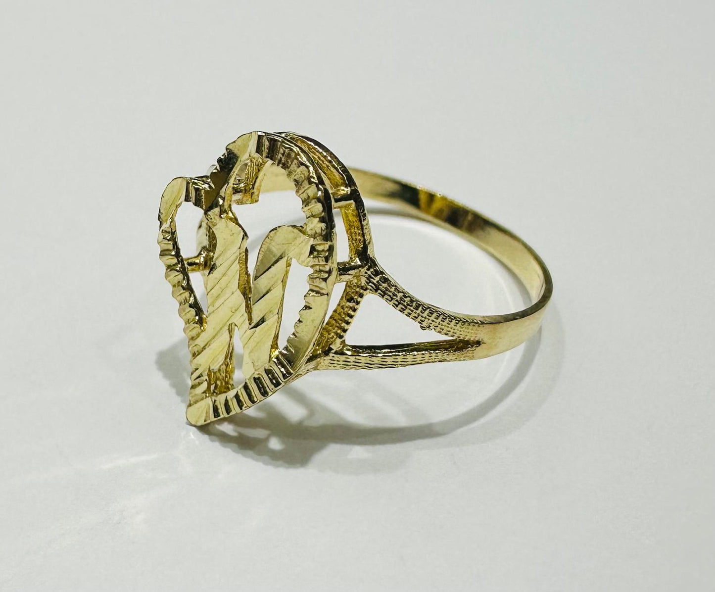 10K GOLD INITIAL LETTER "N" RING -WEIGHT: 1.5gm