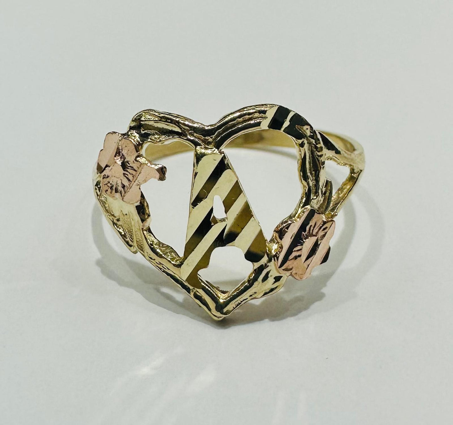 10K GOLD TWO TONED INITIAL LETTER "A" RING -WEIGHT: 1.7gm