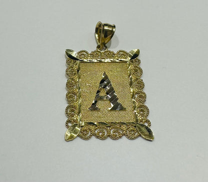10K GOLD TWO TONED INITIAL LETTER "A" PENDANT -WEIGHT: 3.0gm