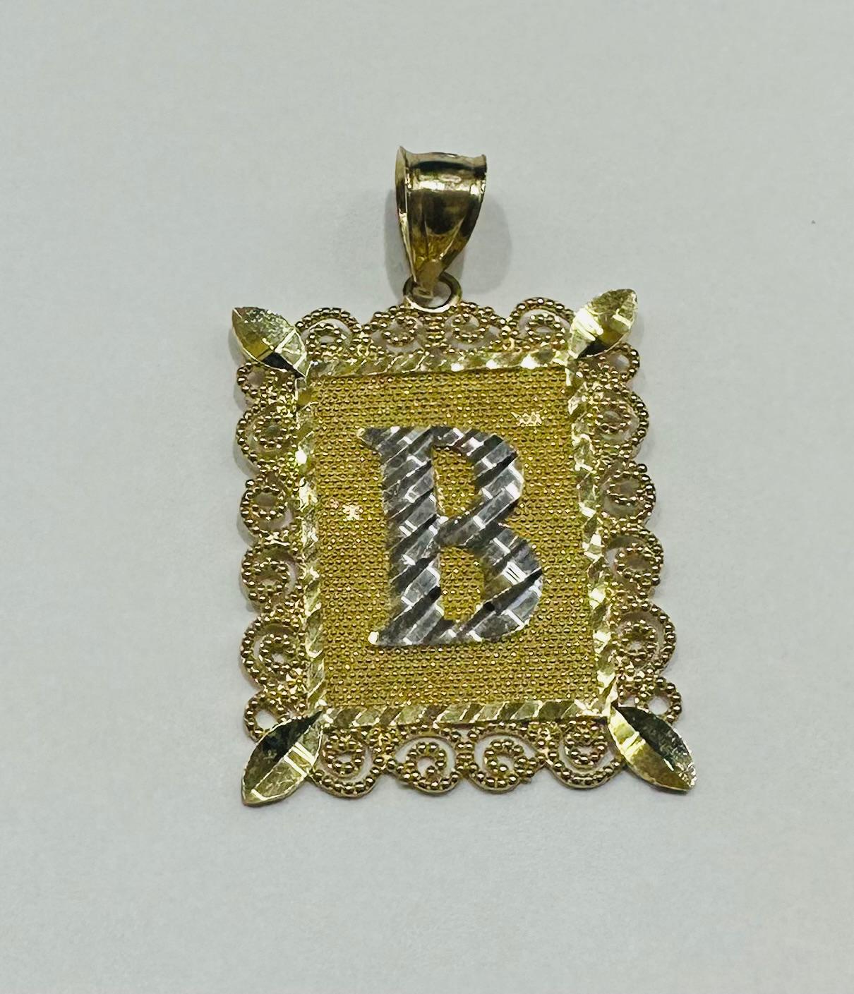 10K GOLD TWO TONED INITIAL LETTER "B" PENDANT -WEIGHT: 3.0gm