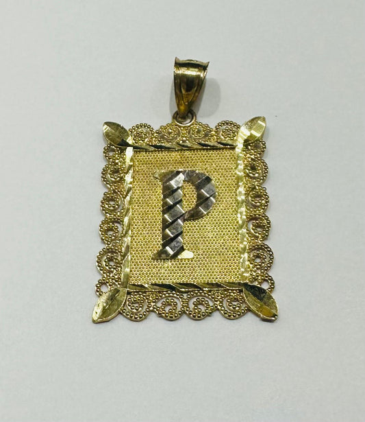 10K GOLD TWO TONED INITIAL LETTER "P" PENDANT -WEIGHT: 2.9gm
