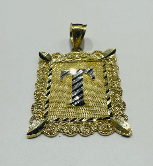 10K GOLD TWO TONED INITIAL LETTER "T" PENDANT -WEIGHT: 2.8gm