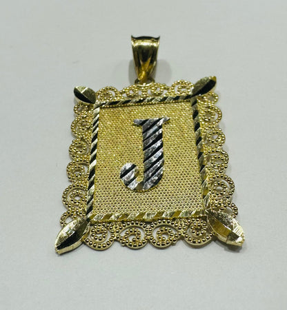 10K GOLD TWO TONED INITIAL LETTER "J" PENDANT -WEIGHT: 2.8gm