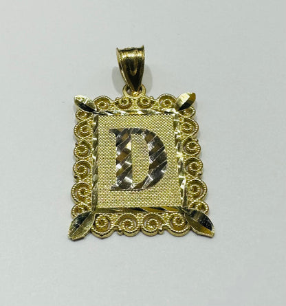 10K GOLD TWO TONED INITIAL LETTER "D" PENDANT - WEIGHT: 1.8gm