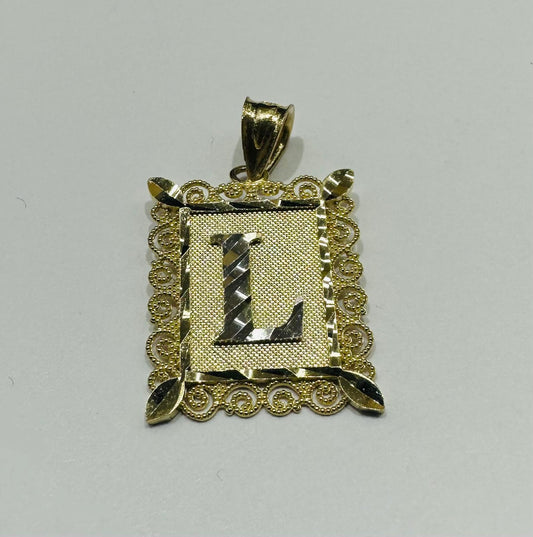 10K GOLD TWO TONED INITIAL LETTER "L" PENDANT- WEIGHT: 1.7gm
