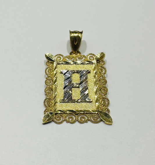 10K GOLD TWO TONED INITIAL LETTER "H" PENDANT- WEIGHT: 1.7gm