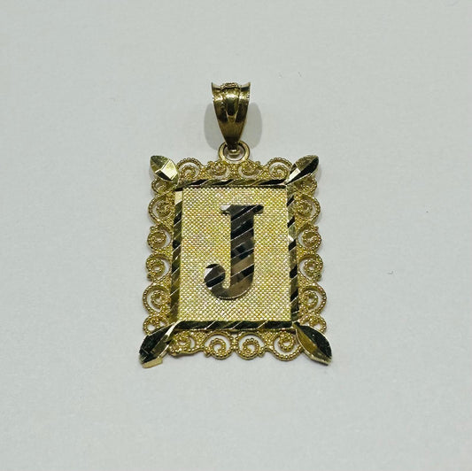 10K GOLD TWO TONED INITIAL LETTER "J" PENDANT- WEIGHT: 1.6gm