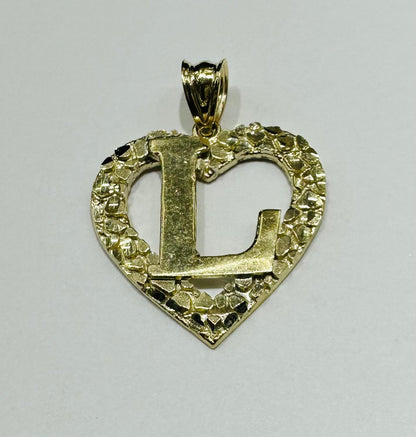 10K GOLD INITIAL LETTER "L" WITH A HEART PENDANT- WEIGHT: 1.9gm