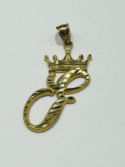 10K GOLD INITIAL LETTER "G" WITH A CROWN PENDANT- WEIGHT: 2.3gm