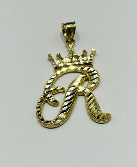 10K GOLD INITIAL LETTER "R" WITH A CROWN PENDANT- WEIGHT: 2.6gm