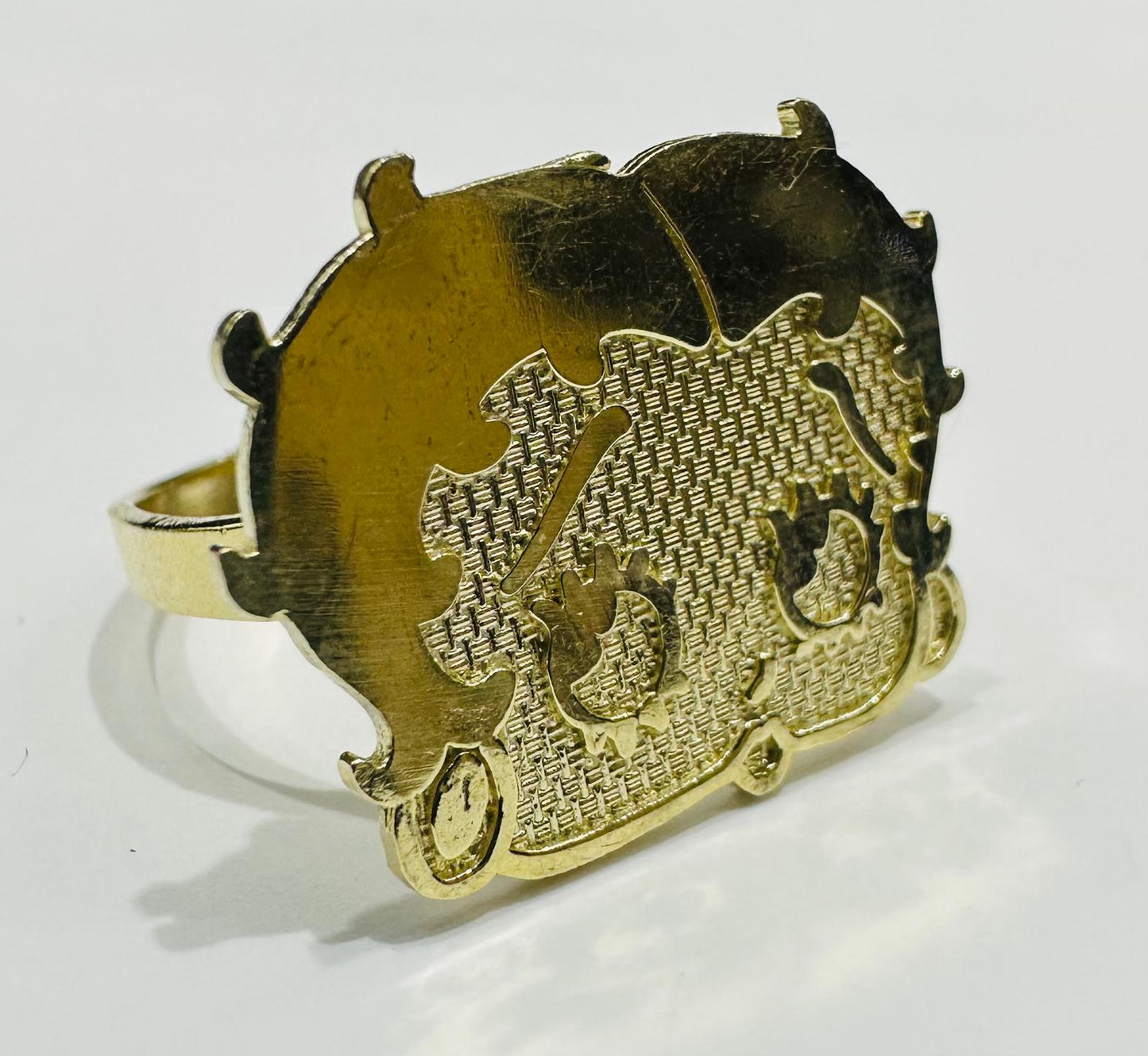 10K GOLD BETTY BOOP RING -WEIGHT: 3.0gm