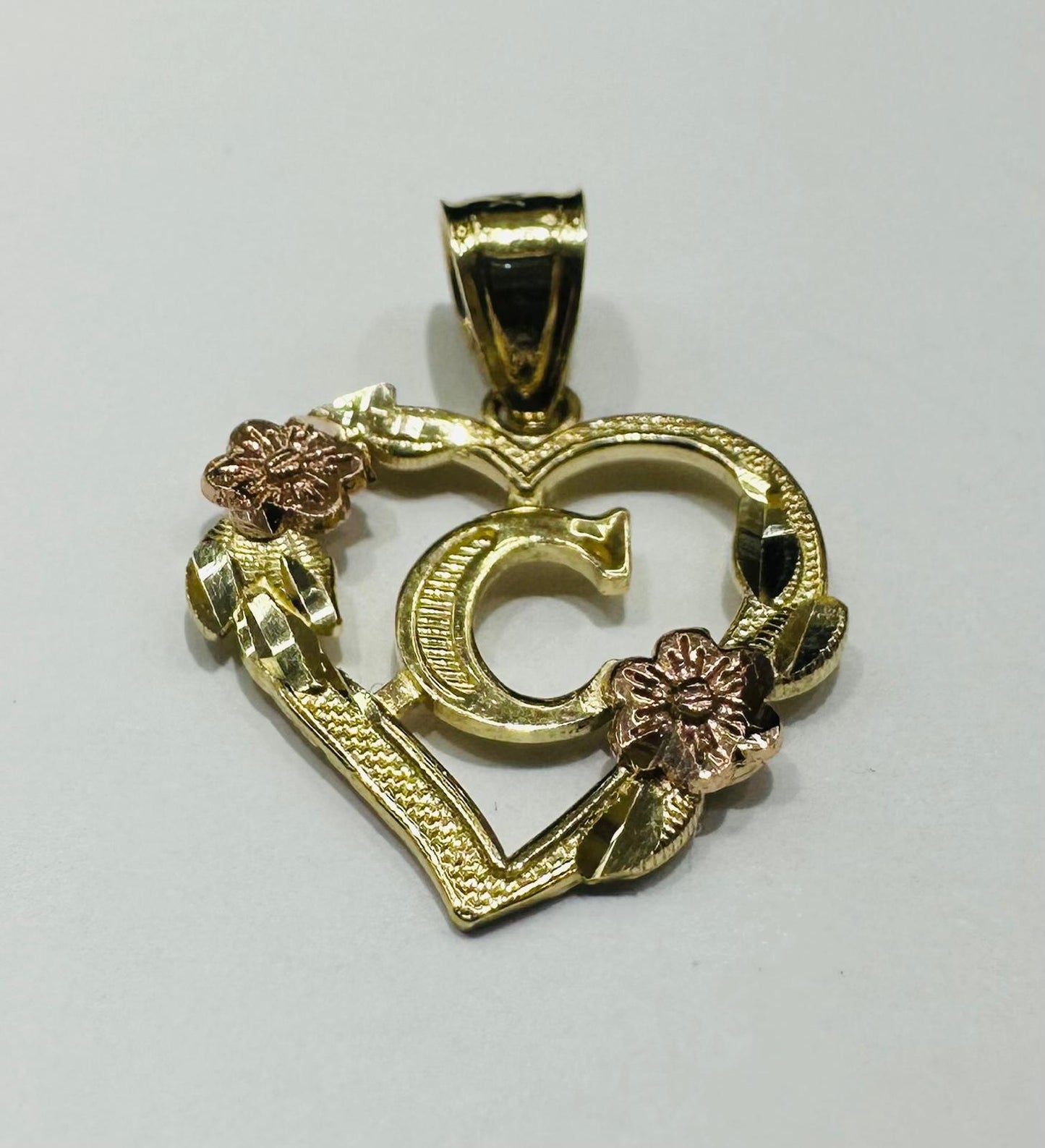 10K GOLD TWO TONED INITIAL LETTER "C" PENDANT