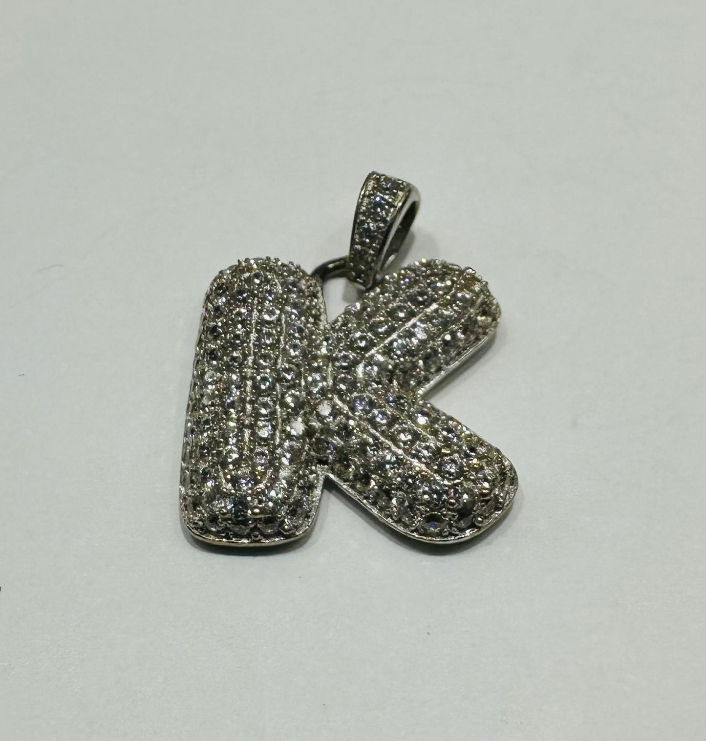 10K GOLD CZ STONE INITIAL LETTER "K" PENDANT - WEIGHT: 2.5gm