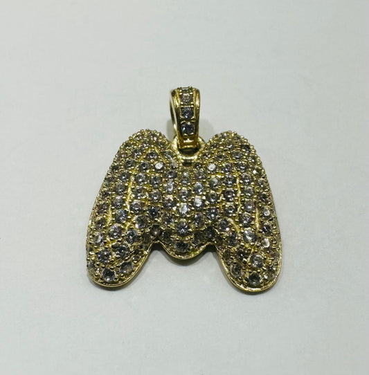 10K GOLD CZ STONE INITIAL LETTER "M" PENDANT - WEIGHT: 3.0gm