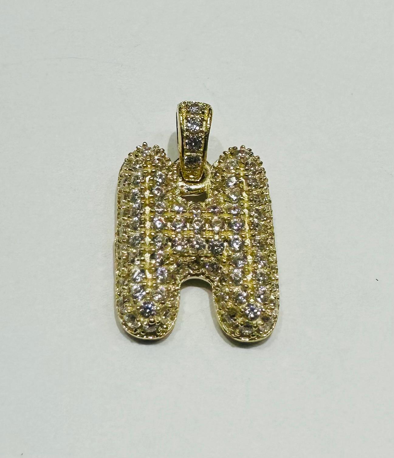 10K GOLD CZ STONE INITIAL LETTER "H" PENDANT - WEIGHT: 2.4gm