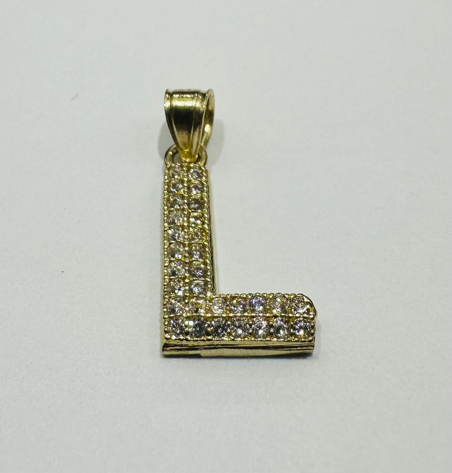 10K GOLD CZ STONE INITIAL LETTER "L" PENDANT