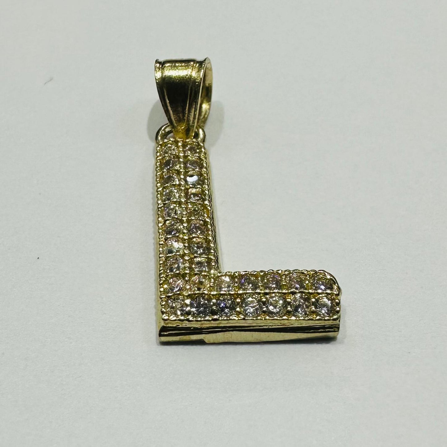 10K GOLD CZ STONE INITIAL LETTER "L" PENDANT