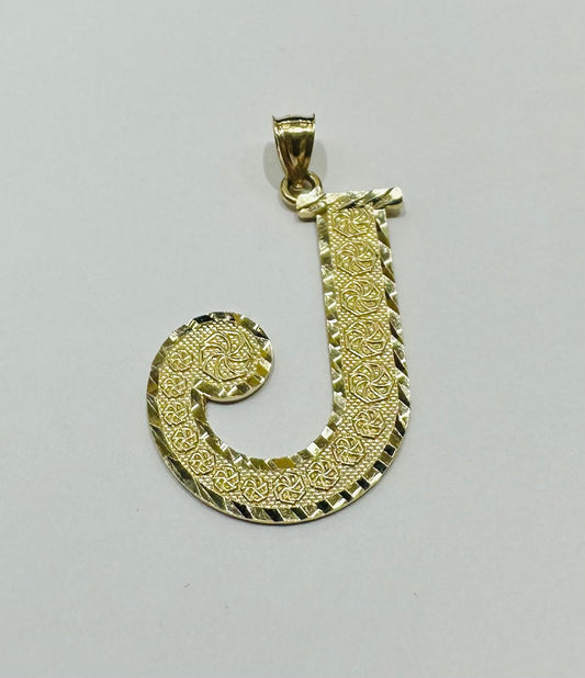 10K GOLD CZ STONE INITIAL LETTER "J" WITH A CROWN PENDANT- WEIGHT: 3.1gm