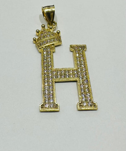 10K GOLD CZ STONE INITIAL LETTER "H" WITH A CROWN PENDANT- WEIGHT: 4.1gm