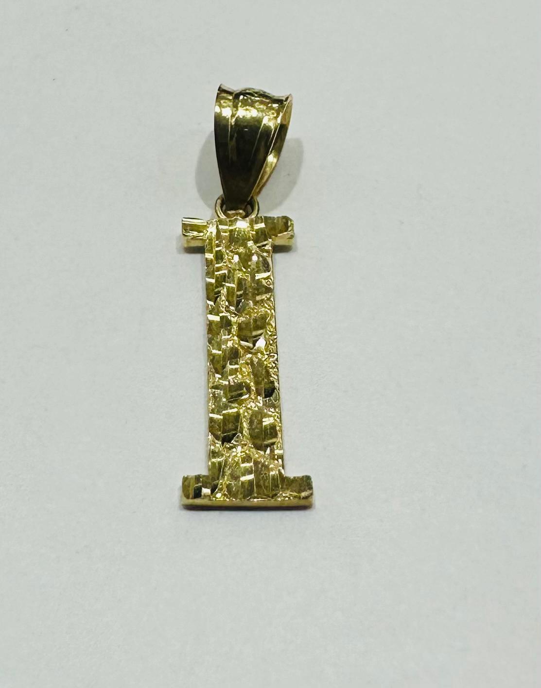 10K GOLD INITIAL LETTER "I" PENDANT