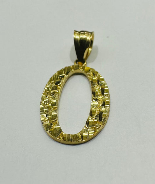 10K GOLD INITIAL LETTER "O" PENDANT