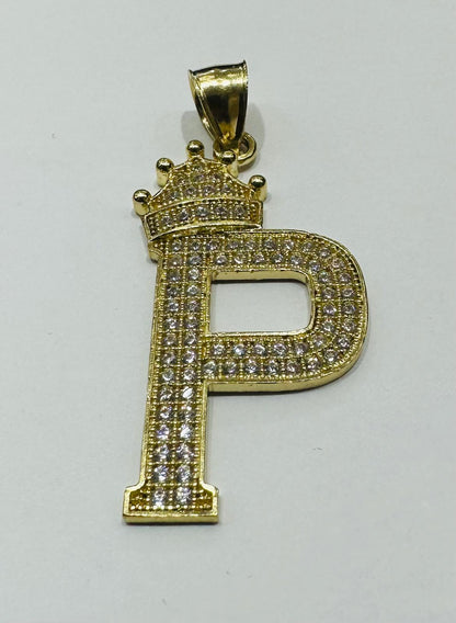 10K GOLD CZ STONE INITIAL LETTER "P" WITH A CROWN PENDANT- WEIGHT: 3.6gm