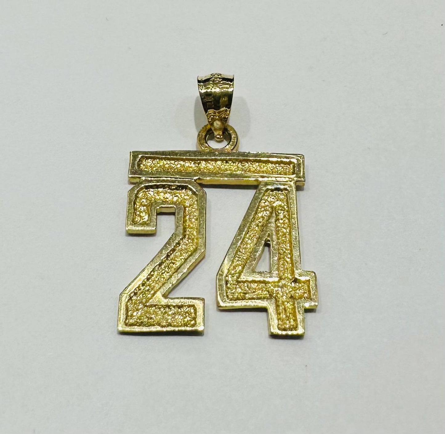 10K GOLD INITIAL NUMBER "24" PENDANT-WEIGHT: 2.3gm