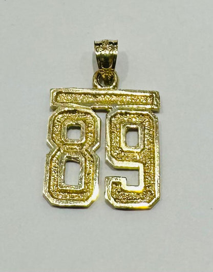 10K GOLD INITIAL NUMBER "89" PENDANT-WEIGHT: 3.1gm