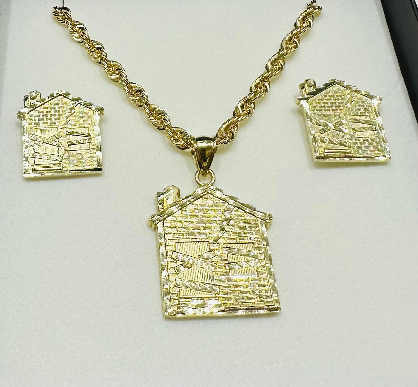 10K GOLD TRAP HOUSE NECKLACE. PENDANT, AND EARRINGS SET