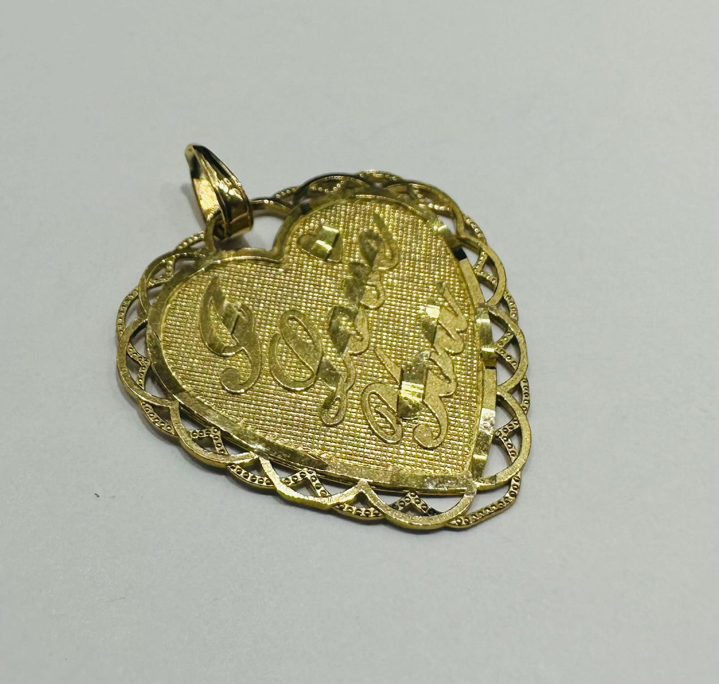 10K GOLD HEART "I LOVE YOU" PENDANT - WEIGHT: 2.6gm