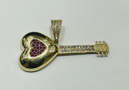 10K GOLD HEART PENDANT WITH CZ STONES- WEIGHT: 3.6gm
