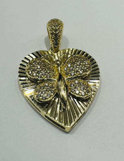 10K GOLD HEART BUTTERFLY PENDANT WITH CZ STONES- WEIGHT: 3.5gm