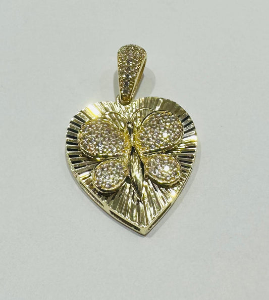 10K GOLD HEART BUTTERFLY PENDANT WITH CZ STONES- WEIGHT: 3.5gm