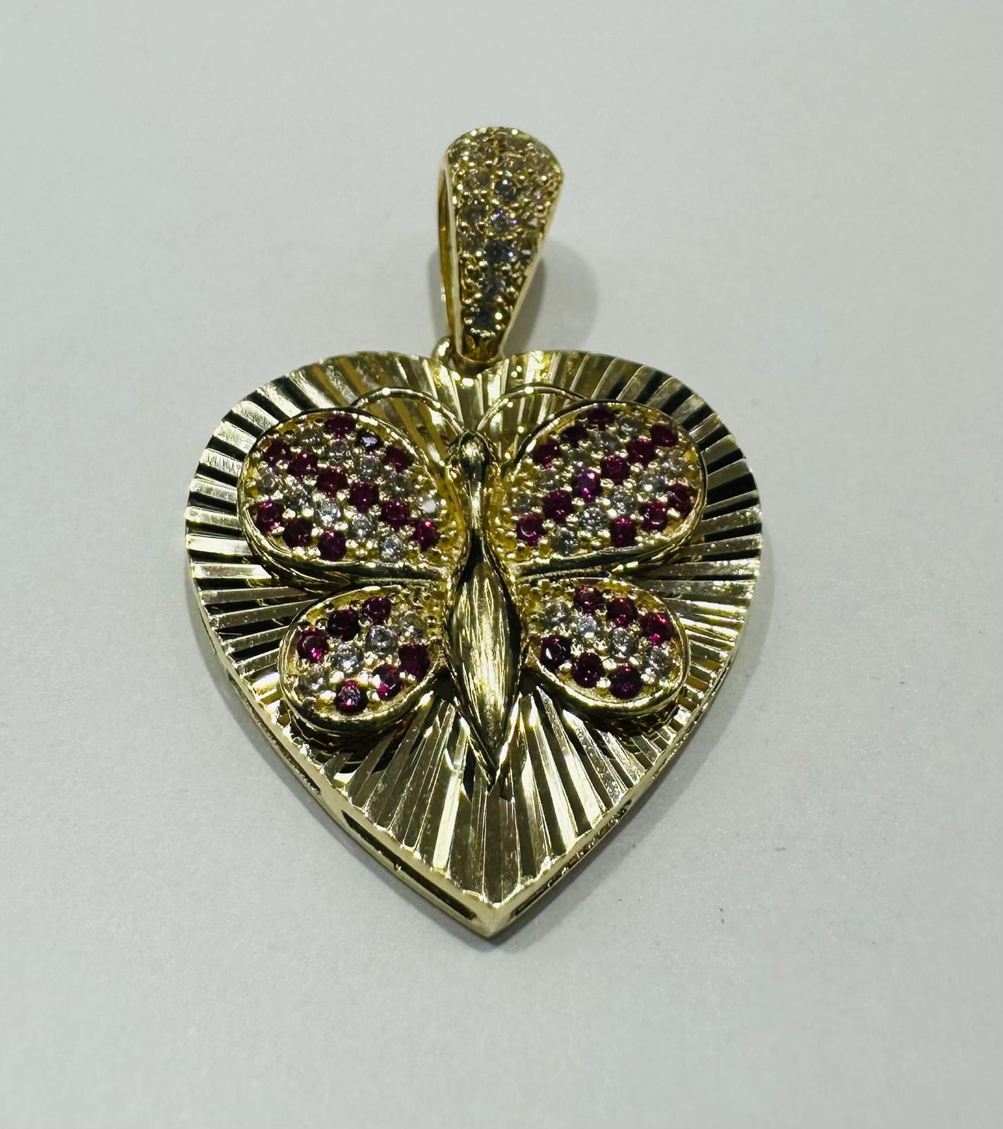 10K GOLD HEART BUTTERFLY PENDANT WITH CZ STONES- WEIGHT: 3.8gm