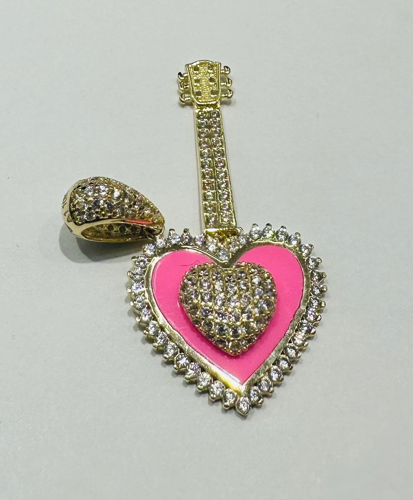 10K GOLD HEART PENDANT WITH CZ STONES- WEIGHT: 3.9gm