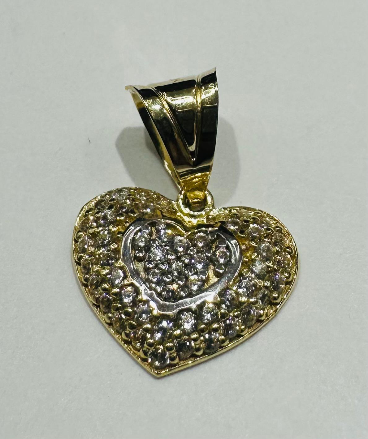 10K GOLD HEART PENDANT WITH CZ STONES