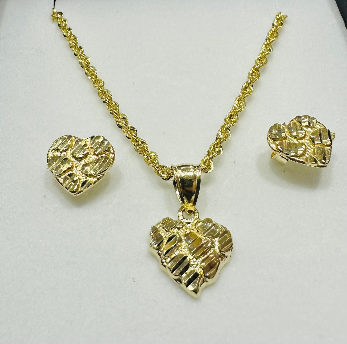 10K GOLD HEART NECKLACE, PENDANT, AND EARRINGS SET