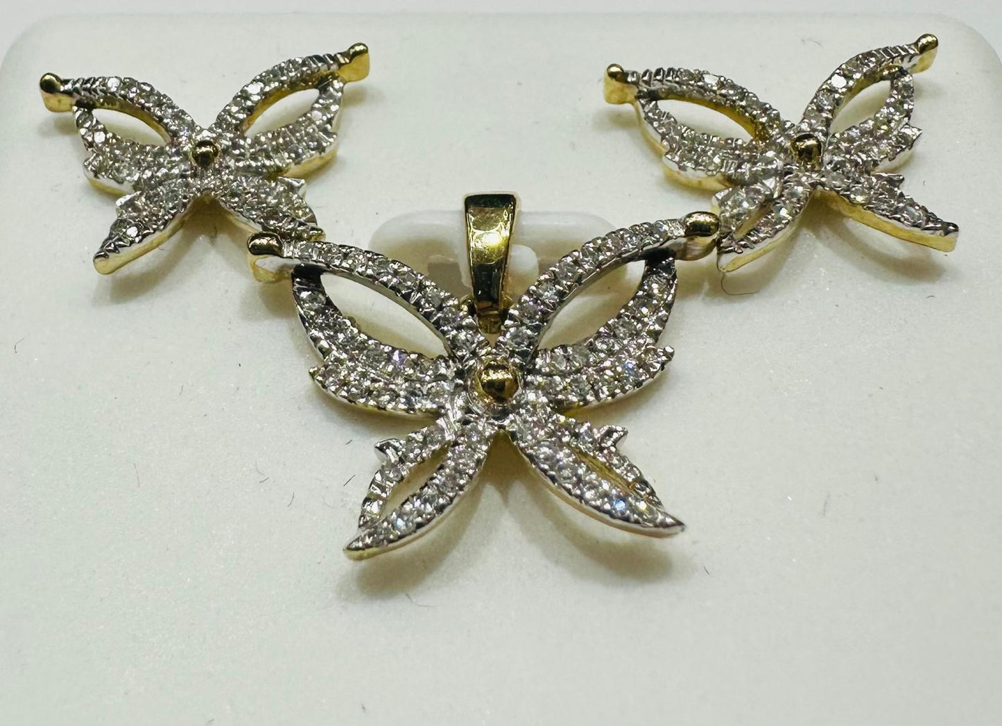 10K GOLD DIAMOND BUTTERFLY PENDANT AND EARRINGS SET- 0.30CTW