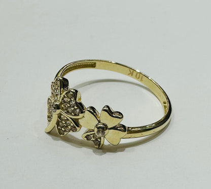 10K GOLD FLOWER RING WITH CZ STONES