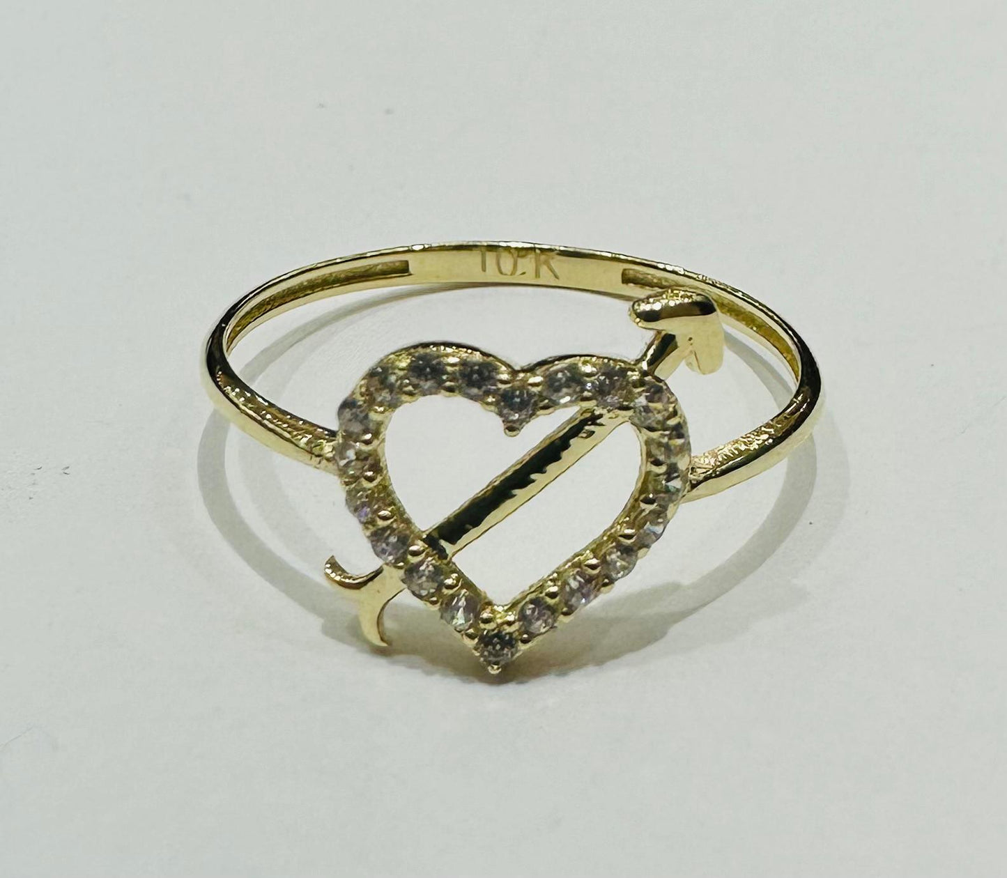 10K GOLD HEART RING WITH CZ STONES