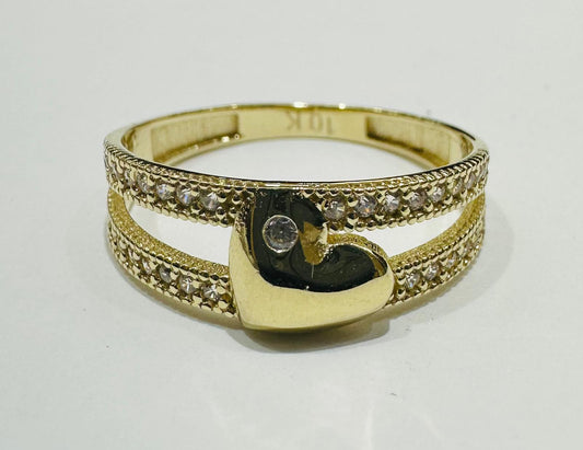 10K GOLD HEART RING WITH CZ STONES