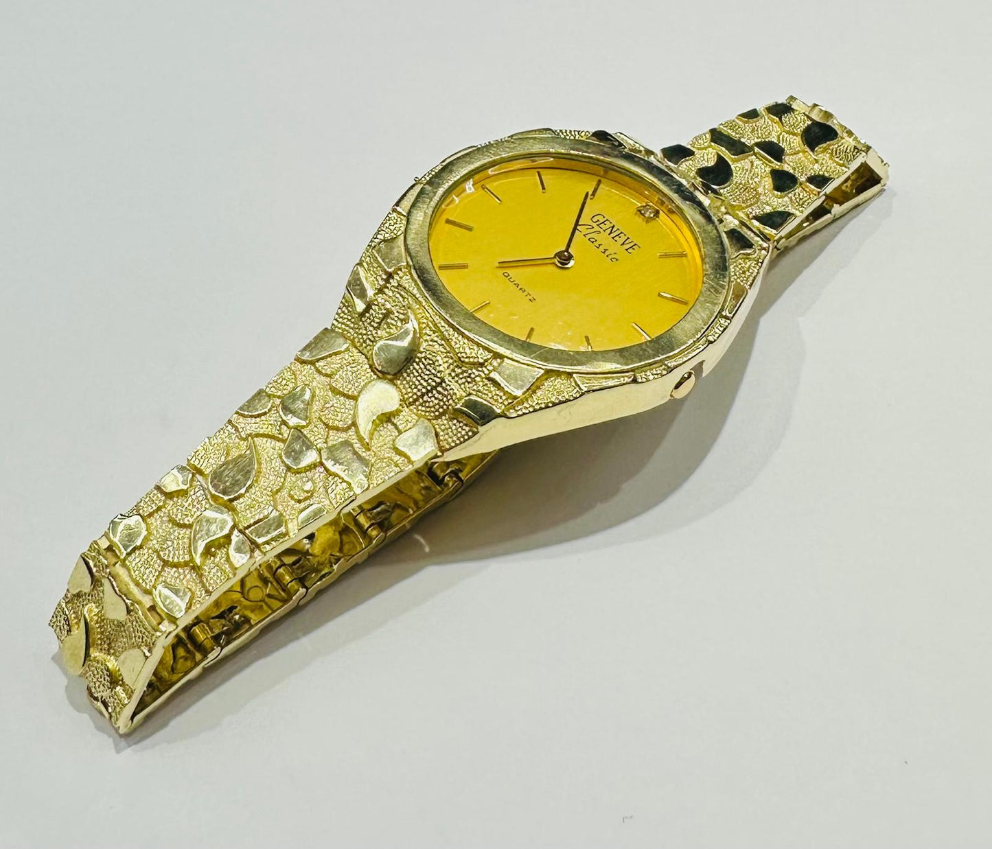 10K GOLD GENEVE CLASSIC GOLD WATCH- WEIGHT: 47.4gm
