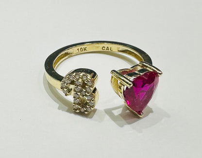 10K GOLD INITIAL LETTER "B" RING WITH CZ STONE
