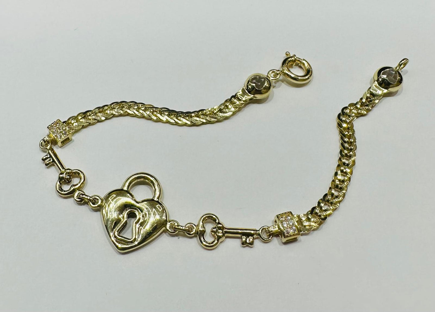 10K GOLD HEART LOCK AND KEY BRACELET 7.5" - 5.8gm